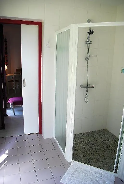 Le Clos Du Loup Hotel Saint-Alban-de-Roche Bed & Breakfast